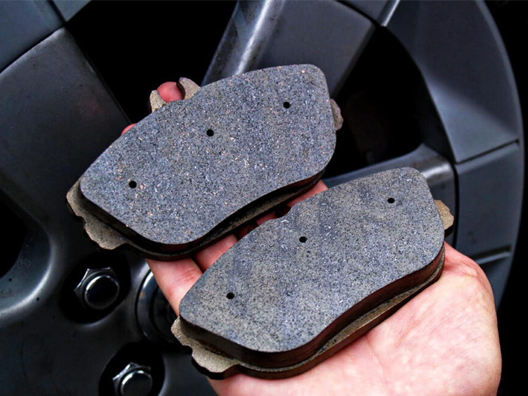 What are the advantages of using fused zirconia powder as a brake disc friction material? Uncategorized -1-zirconium corundum, ceramic sand, zircon sand supplier- HAIXU fused zirconia powder